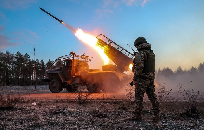Lực lượng Nga đang nỗ lực đẩy lùi quân đội Ukraine khỏi khu vực Kursk. Ảnh: TASS Lực lượng Nga đang nỗ lực đẩy lùi quân đội Ukraine khỏi khu vực Kursk. Ảnh: TASS