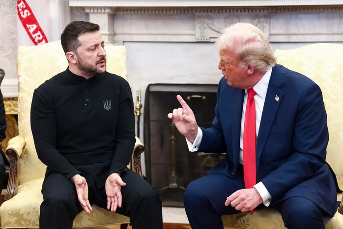 Rộ tin Tổng thống Mỹ Donald Trump tạm dừng mọi viện trợ quân sự cho Ukraine- Ảnh 1. Rộ tin Tổng thống Mỹ Donald Trump tạm dừng mọi viện trợ quân sự cho Ukraine- Ảnh 1.