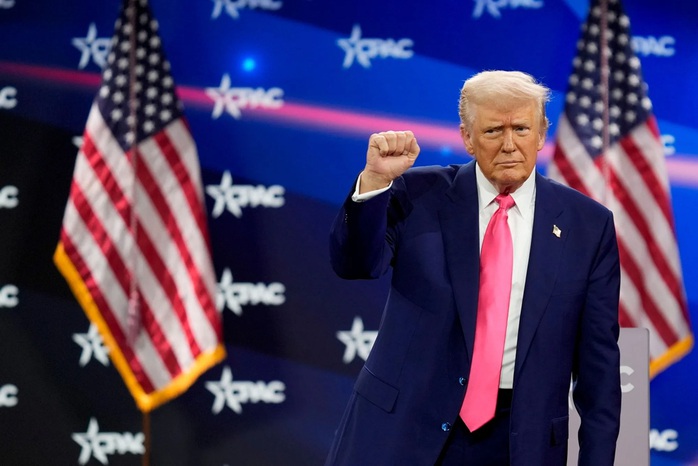 Tổng thống Donald Trump kết thúc bài phát biểu kỷ lục, nhắc hàng loạt vấn đề- Ảnh 1. Tổng thống Donald Trump kết thúc bài phát biểu kỷ lục, nhắc hàng loạt vấn đề- Ảnh 1.