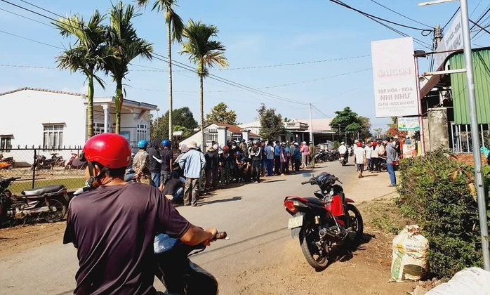 Nam thanh niên sang tận nhà sát hại người yêu rồi đến công an đầu thú - Ảnh 1. Nam thanh niên sang tận nhà sát hại người yêu rồi đến công an đầu thú - Ảnh 1.