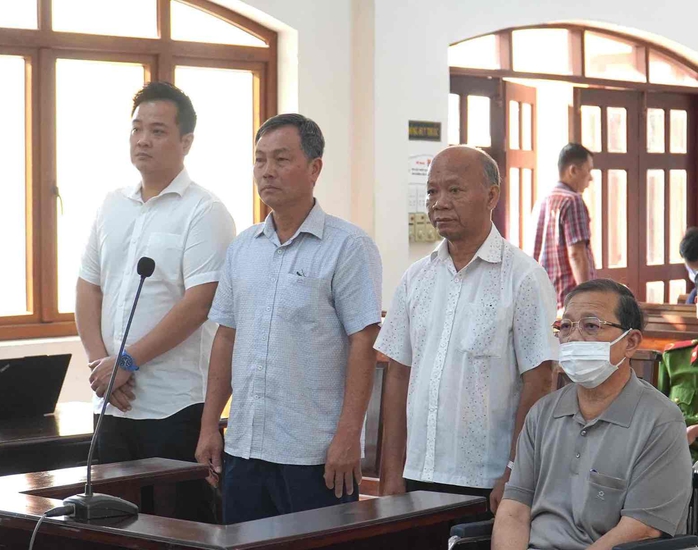Các cựu lãnh đạo Tổng Công ty Tín Nghĩa bị đề nghị từ 10-20 năm tù- Ảnh 1. Các cựu lãnh đạo Tổng Công ty Tín Nghĩa bị đề nghị từ 10-20 năm tù- Ảnh 1.
