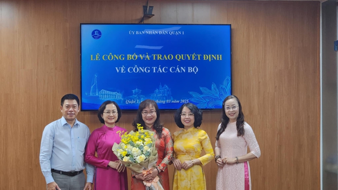 TP HCM: Quận 1 có Trưởng Phòng Giáo dục và Đào tạo mới- Ảnh 2. TP HCM: Quận 1 có Trưởng Phòng Giáo dục và Đào tạo mới- Ảnh 2.