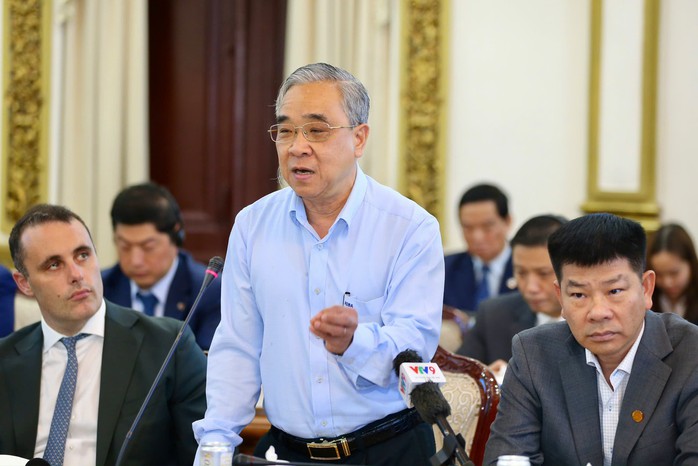 Lãnh đạo TP HCM gặp gỡ doanh nghiệp, bàn giải pháp phát triển kinh tế- Ảnh 1. Lãnh đạo TP HCM gặp gỡ doanh nghiệp, bàn giải pháp phát triển kinh tế- Ảnh 1.