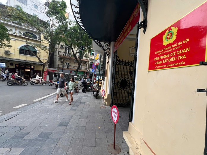 Bị xử lý hành chính, đến đâu ở Hà Nội để làm việc sau khi bỏ công an cấp quận huyện?- Ảnh 1. Bị xử lý hành chính, đến đâu ở Hà Nội để làm việc sau khi bỏ công an cấp quận huyện?- Ảnh 1.