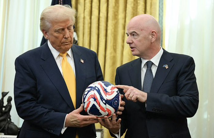 Tổng thống Mỹ Donald Trump giám sát công tác tổ chức World Cup 2026- Ảnh 2. Tổng thống Mỹ Donald Trump giám sát công tác tổ chức World Cup 2026- Ảnh 2.