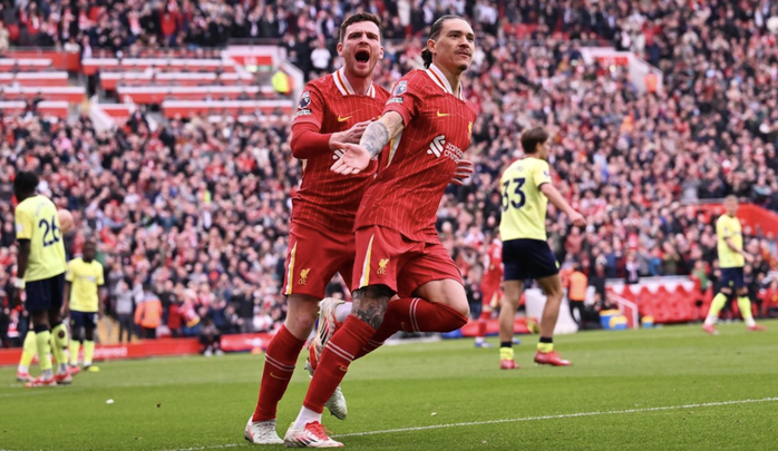 Ngược dòng hạ Southampton, Liverpool thăng hoa trên đỉnh bảng- Ảnh 3. Ngược dòng hạ Southampton, Liverpool thăng hoa trên đỉnh bảng- Ảnh 3.