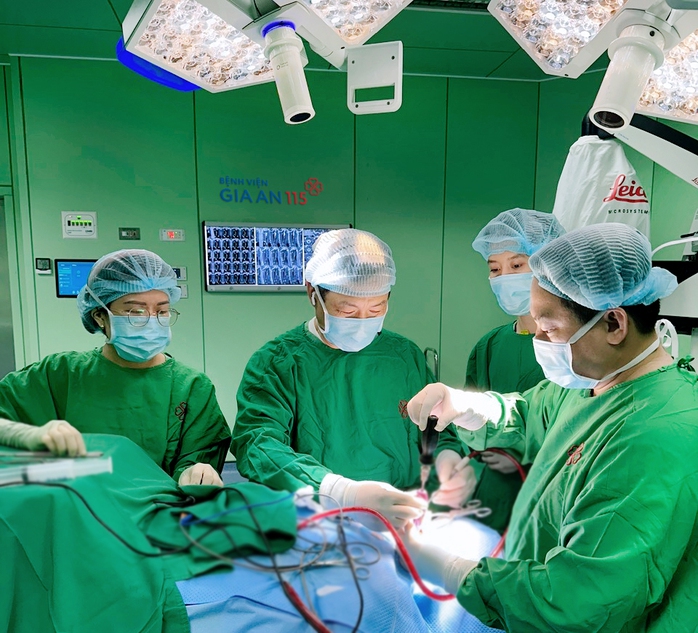 Phẫu thuật kịp thời, cứu sống thanh niên bị tai nạn giao thông nguy kịch- Ảnh 1. Phẫu thuật kịp thời, cứu sống thanh niên bị tai nạn giao thông nguy kịch- Ảnh 1.