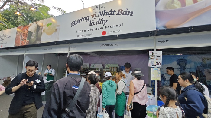 Hương vị Nhật Bản thu hút khách Việt- Ảnh 1. Hương vị Nhật Bản thu hút khách Việt- Ảnh 1.