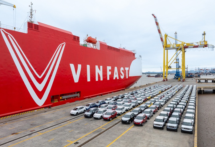 2.500 ô tô điện VinFast lên đường tới Indonesia- Ảnh 1. 2.500 ô tô điện VinFast lên đường tới Indonesia- Ảnh 1.