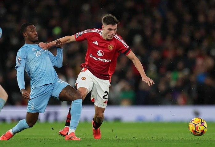Soi tỉ số trận Nottingham Forest - Manchester United, thừa thắng xông lên- Ảnh 1. Soi tỉ số trận Nottingham Forest - Manchester United, thừa thắng xông lên- Ảnh 1.