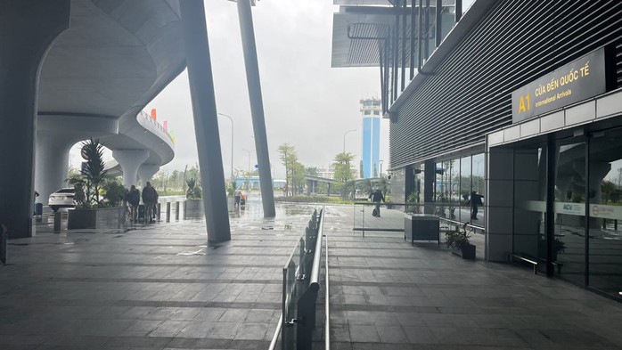 Dù có nhà ga quốc tế nhưng sân bay Phú Bài hiếm khi đón khách quốc tế Dù có nhà ga quốc tế nhưng sân bay Phú Bài hiếm khi đón khách quốc tế