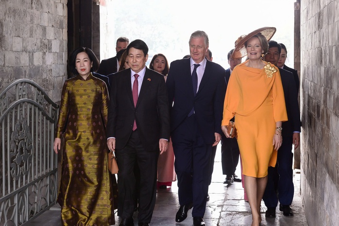 Chủ tịch nước Lương Cường và Nhà Vua Philippe tham quan Hoàng thành Thăng Long- Ảnh 7. Chủ tịch nước Lương Cường và Nhà Vua Philippe tham quan Hoàng thành Thăng Long- Ảnh 7.