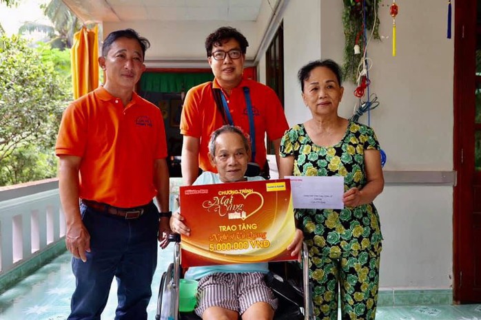 Nghệ sĩ hài Vũ Quang nhập viện cấp cứu- Ảnh 2. Nghệ sĩ hài Vũ Quang nhập viện cấp cứu- Ảnh 2.
