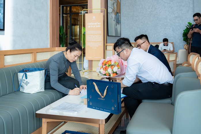 The Beverly bùng nổ giao dịch trong thời gian gần đây The Beverly bùng nổ giao dịch trong thời gian gần đây