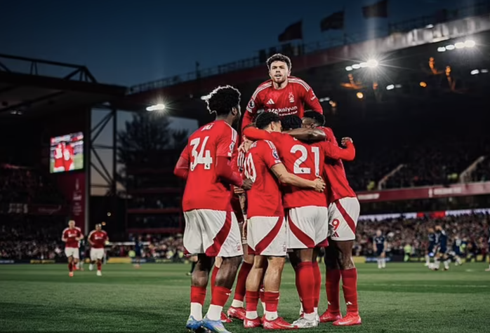 Man United thua sốc vì "cố nhân", Nottingham Forest thăng hoa Top 4- Ảnh 5. Man United thua sốc vì "cố nhân", Nottingham Forest thăng hoa Top 4- Ảnh 5.