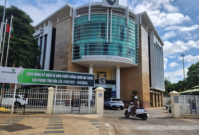 Chuyển nhầm 427 triệu đồng vào tài khoản người nghi đã mất, khách hàng loay hoay đòi lại- Ảnh 1. Chuyển nhầm 427 triệu đồng vào tài khoản người nghi đã mất, khách hàng loay hoay đòi lại- Ảnh 1.
