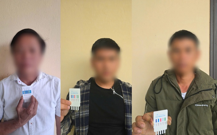 Công an Quảng Nam thông tin về vụ xô xát tại quán hớt tóc đang nóng trên mạng xã hội- Ảnh 1. Công an Quảng Nam thông tin về vụ xô xát tại quán hớt tóc đang nóng trên mạng xã hội- Ảnh 1.