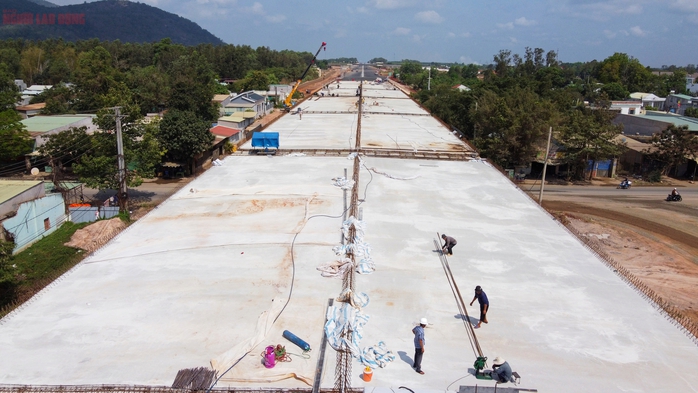 Cận cảnh 19,5 km đường cao tốc Biên Hòa - Vũng Tàu trước ngày thông xe kỹ thuật- Ảnh 8. Cận cảnh 19,5 km đường cao tốc Biên Hòa - Vũng Tàu trước ngày thông xe kỹ thuật- Ảnh 8.