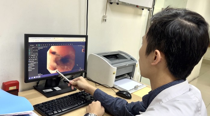 Bé gái bị chó nhà nuôi 12 năm cắn thủng thực quản- Ảnh 2. Bé gái bị chó nhà nuôi 12 năm cắn thủng thực quản- Ảnh 2.