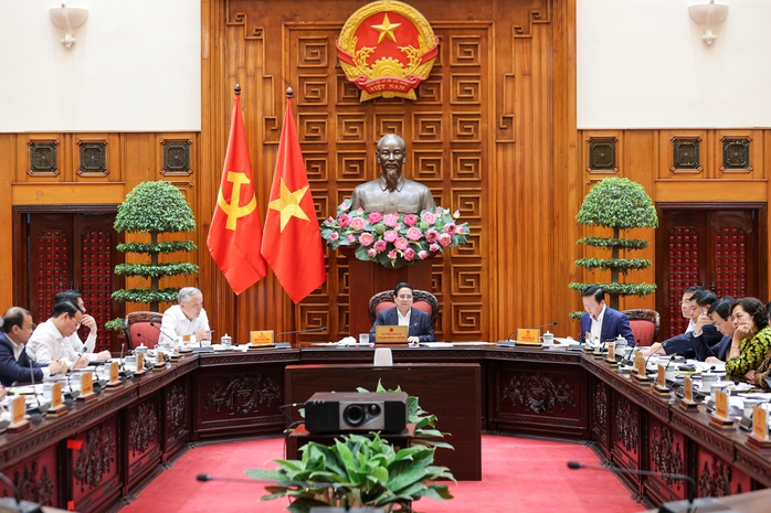 Thủ tướng: Tích cực trao đổi hàng hoá với Mỹ, nhất là máy bay, khí LNG, thương mại quốc phòng- Ảnh 2. Thủ tướng: Tích cực trao đổi hàng hoá với Mỹ, nhất là máy bay, khí LNG, thương mại quốc phòng- Ảnh 2.