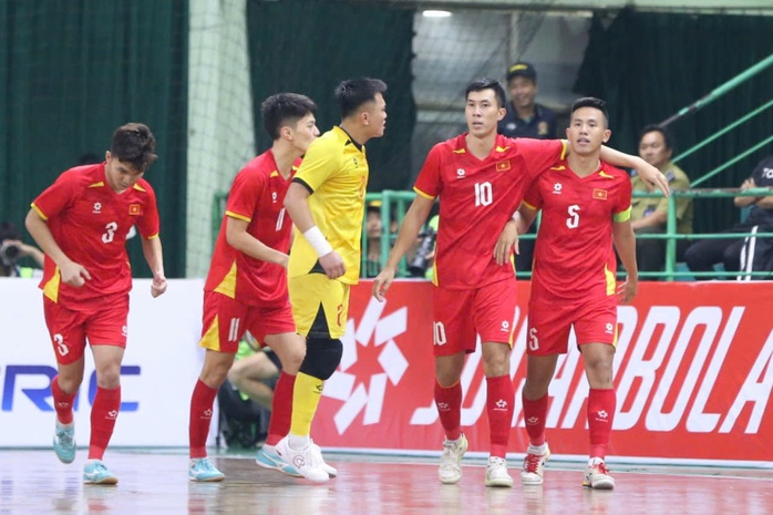 Đội tuyển futsal Việt Nam thắng 3-2 trước Ả Rập Saudi- Ảnh 2.