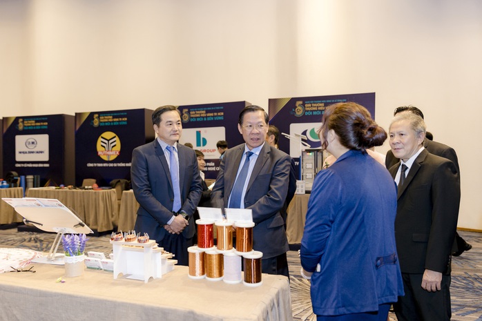 TP HCM sẽ tôn vinh 50 doanh nghiệp tiêu biểu có thương hiệu và sản phẩm chủ lực- Ảnh 1. TP HCM sẽ tôn vinh 50 doanh nghiệp tiêu biểu có thương hiệu và sản phẩm chủ lực- Ảnh 1.