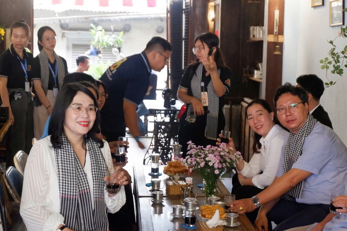 Ngành du lịch cấp tập chuẩn bị đại lễ 30-4- Ảnh 2. Ngành du lịch cấp tập chuẩn bị đại lễ 30-4- Ảnh 2.