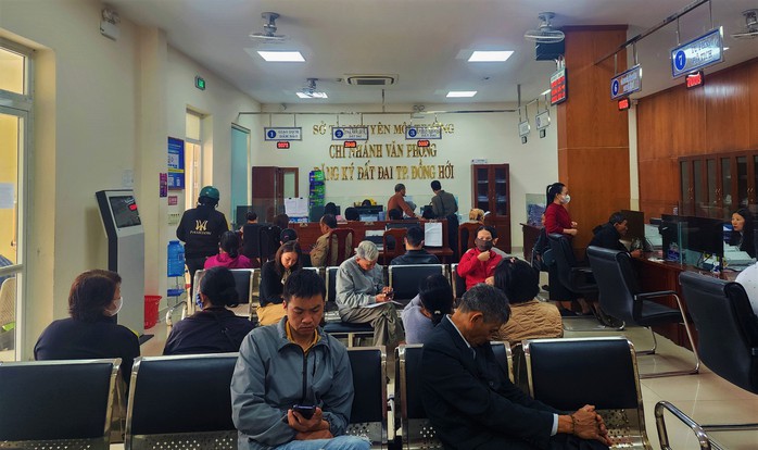 Hơn 20.000 hồ sơ đất bị "ngâm" ở Quảng Bình: Ai chịu trách nhiệm?- Ảnh 1. Hơn 20.000 hồ sơ đất bị "ngâm" ở Quảng Bình: Ai chịu trách nhiệm?- Ảnh 1.