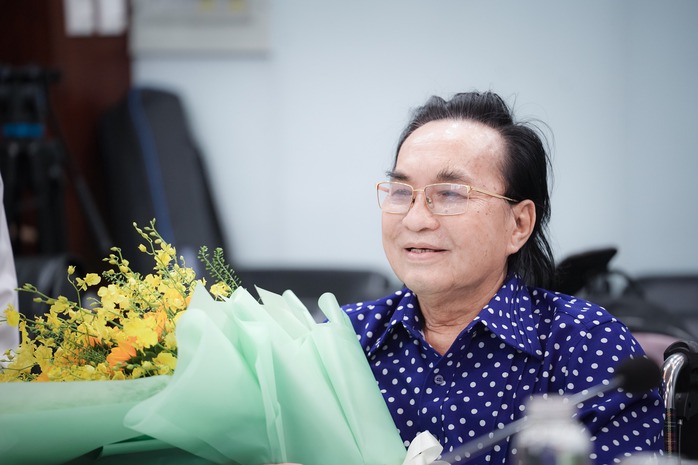 NSND Lệ Thủy cảm ơn Bệnh viện Chợ Rẫy đã cứu sống NSND Thanh Tuấn- Ảnh 4. NSND Lệ Thủy cảm ơn Bệnh viện Chợ Rẫy đã cứu sống NSND Thanh Tuấn- Ảnh 4.
