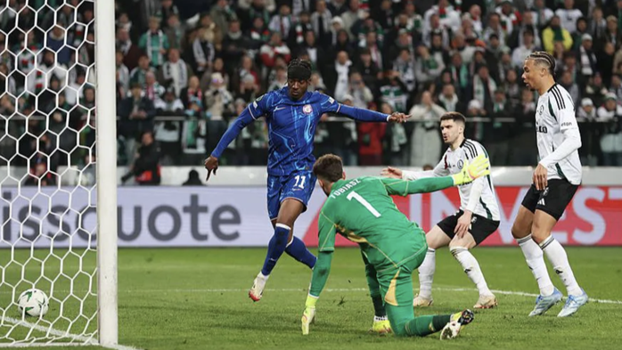 Bùng nổ trước Legia Warsaw, Chelsea chạm tay vé bán kết Conference League- Ảnh 5. Bùng nổ trước Legia Warsaw, Chelsea chạm tay vé bán kết Conference League- Ảnh 5.