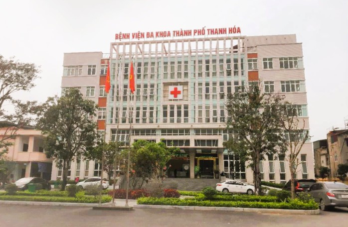 Giám đốc, phó giám đốc bệnh viện tiếp tay trục lợi bảo hiểm- Ảnh 1. Giám đốc, phó giám đốc bệnh viện tiếp tay trục lợi bảo hiểm- Ảnh 1.