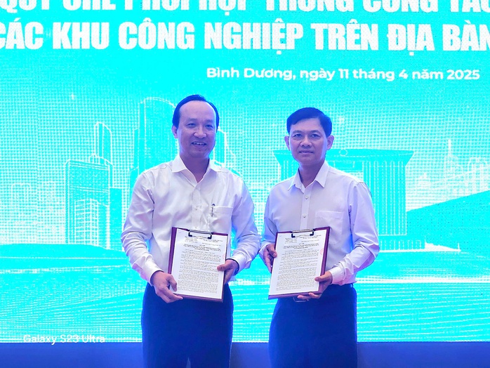 Bình Dương: "Bắt tay" bảo vệ môi trường, chuyển đổi KCN sinh thái- Ảnh 2. Bình Dương: "Bắt tay" bảo vệ môi trường, chuyển đổi KCN sinh thái- Ảnh 2.