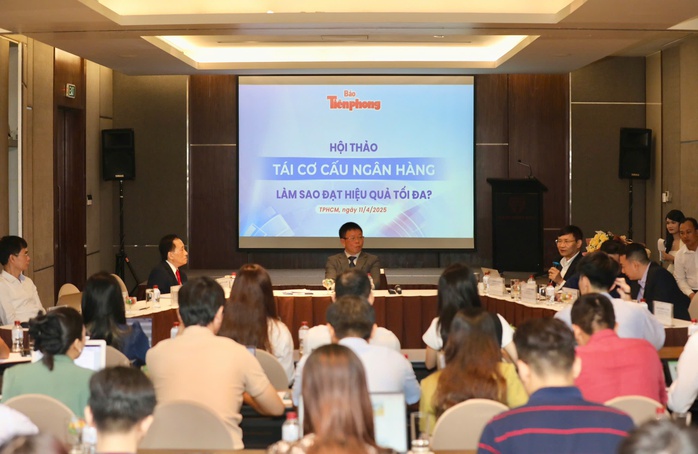 Vì sao ngân hàng rơi vào yếu kém, phải bị mua lại bắt buộc 0 đồng?- Ảnh 2. Vì sao ngân hàng rơi vào yếu kém, phải bị mua lại bắt buộc 0 đồng?- Ảnh 2.