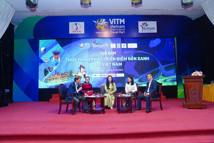Du lịch không thể xanh khi còn rác thải nhựa- Ảnh 3. Du lịch không thể xanh khi còn rác thải nhựa- Ảnh 3.
