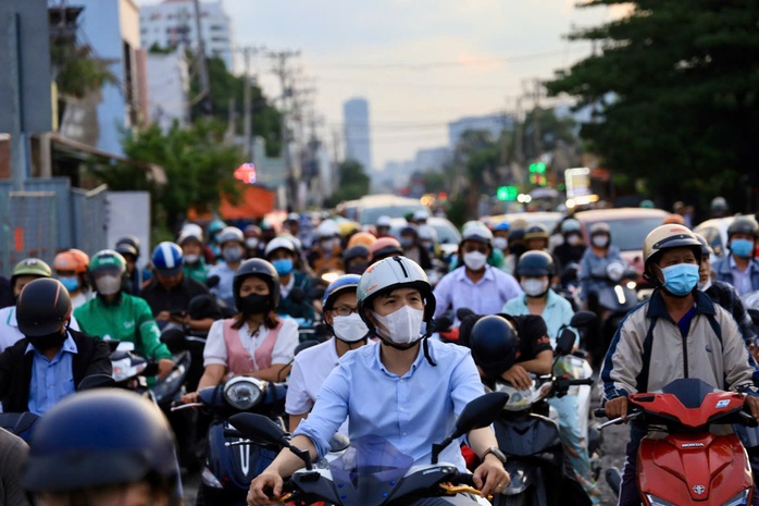 TP HCM: Nhiều phương án "giải nhiệt" giao thông dịp lễ- Ảnh 2. TP HCM: Nhiều phương án "giải nhiệt" giao thông dịp lễ- Ảnh 2.