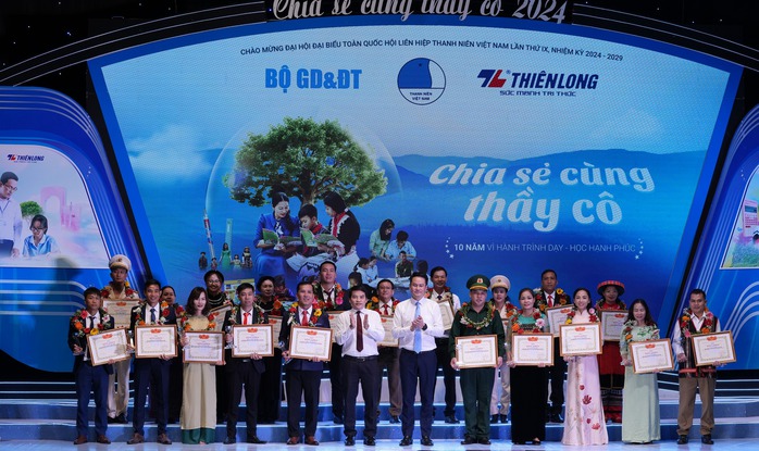 Gieo chữ ở vùng cao- Ảnh 3.
