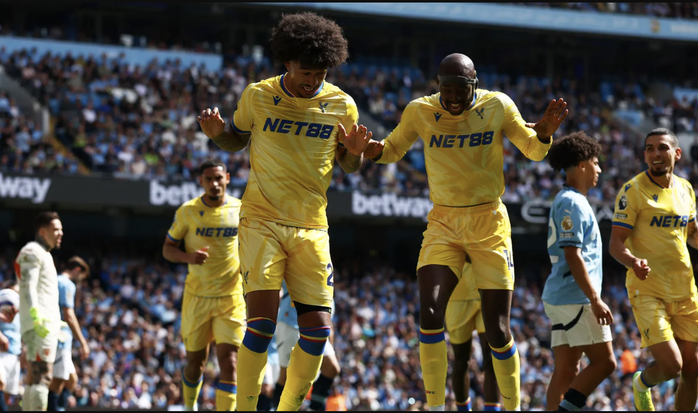 Man City ngược dòng đẳng cấp, hạ Crystal Palace trận cầu 7 bàn- Ảnh 1. Man City ngược dòng đẳng cấp, hạ Crystal Palace trận cầu 7 bàn- Ảnh 1.