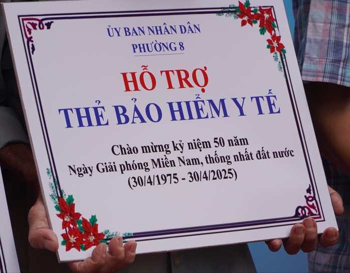 Phường tặng xe máy, xe đạp, tủ bánh mì tiếp sức người dân- Ảnh 5. Phường tặng xe máy, xe đạp, tủ bánh mì tiếp sức người dân- Ảnh 5.
