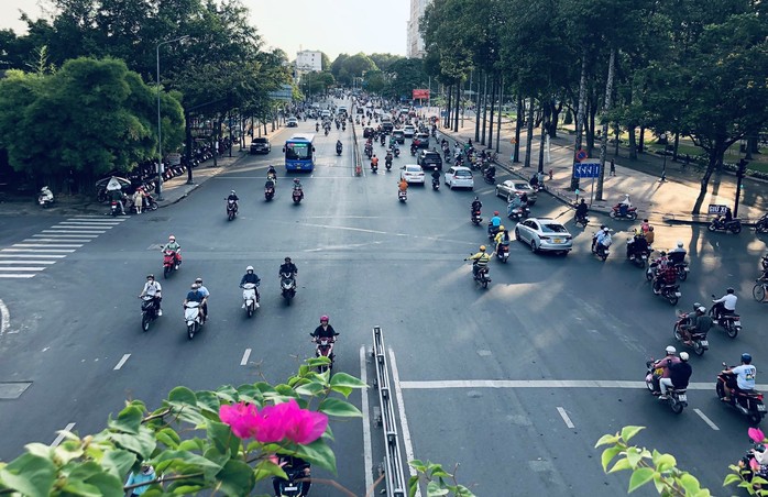 Diễn biến thời tiết TP HCM những ngày giữa tháng 4- Ảnh 1. Diễn biến thời tiết TP HCM những ngày giữa tháng 4- Ảnh 1.