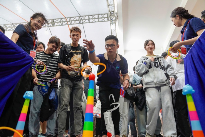 Đại học Duy Tân mở ngày hội công nghệ dành cho sinh viên- Ảnh 1.