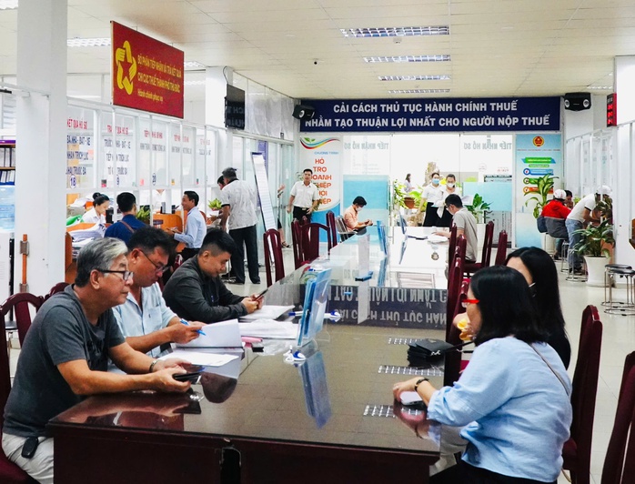 Bộ Nội vụ: Công chức một số lĩnh vực có thể nghỉ hưu ở tuổi 70- Ảnh 2. Bộ Nội vụ: Công chức một số lĩnh vực có thể nghỉ hưu ở tuổi 70- Ảnh 2.