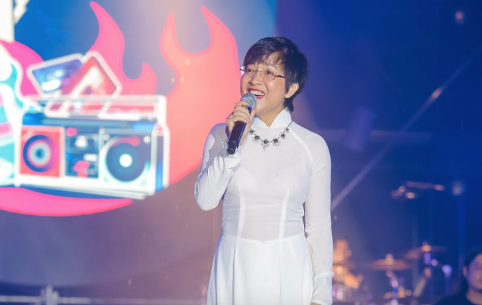 Quốc Trung đệm đàn cho Thanh Lam, nhắc lại lý do chia tay 30 năm trước- Ảnh 8. Quốc Trung đệm đàn cho Thanh Lam, nhắc lại lý do chia tay 30 năm trước- Ảnh 8.
