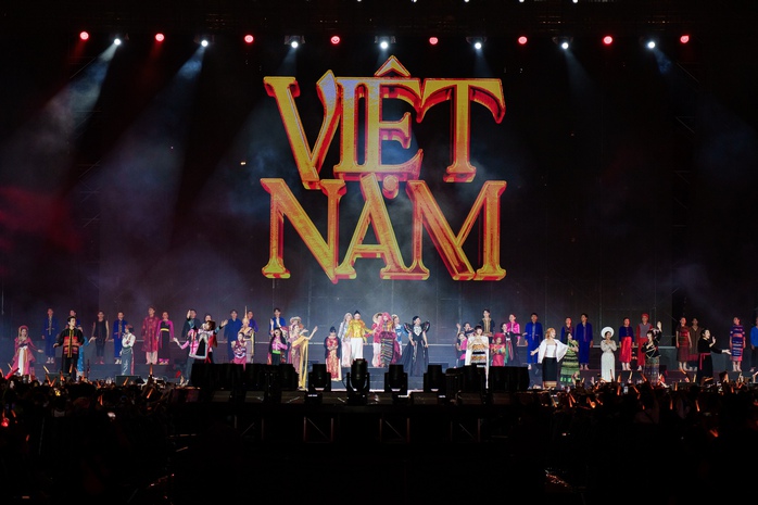 Dư âm còn lại của Chị đẹp concert
- Ảnh 4. Dư âm còn lại của Chị đẹp concert
- Ảnh 4.