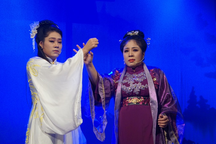 NSƯT Võ Minh Lâm thành công khi làm mới vở "Giai nhân và anh hùng"- Ảnh 3. NSƯT Võ Minh Lâm thành công khi làm mới vở "Giai nhân và anh hùng"- Ảnh 3.
