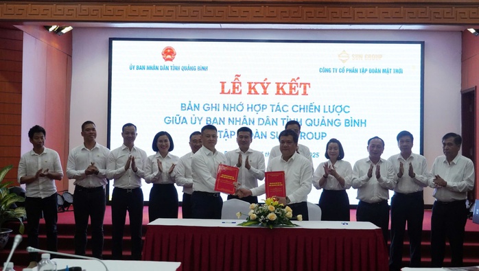 Quảng Bình bắt tay Sun Group nâng tầm du lịch- Ảnh 1. Quảng Bình bắt tay Sun Group nâng tầm du lịch- Ảnh 1.