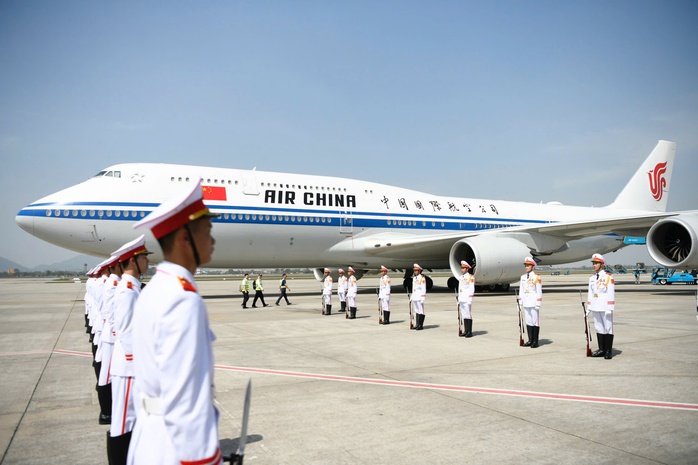 Thủ tướng Phạm Minh Chính ra sân bay tiễn Tổng Bí thư, Chủ tịch Trung Quốc Tập Cận Bình- Ảnh 3. Thủ tướng Phạm Minh Chính ra sân bay tiễn Tổng Bí thư, Chủ tịch Trung Quốc Tập Cận Bình- Ảnh 3.