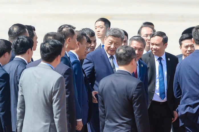 Thủ tướng Phạm Minh Chính ra sân bay tiễn Tổng Bí thư, Chủ tịch Trung Quốc Tập Cận Bình- Ảnh 5. Thủ tướng Phạm Minh Chính ra sân bay tiễn Tổng Bí thư, Chủ tịch Trung Quốc Tập Cận Bình- Ảnh 5.