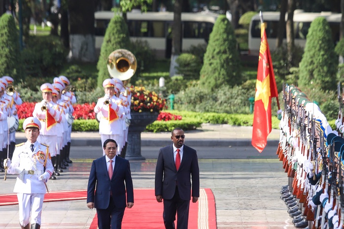 Thủ tướng Phạm Minh Chính chủ trì Lễ đón Thủ tướng Ethiopia- Ảnh 10. Thủ tướng Phạm Minh Chính chủ trì Lễ đón Thủ tướng Ethiopia- Ảnh 10.