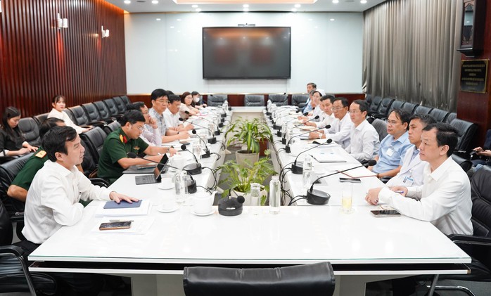 Lập sở chỉ huy tiền phương hỗ trợ y tế dịp lễ 30-4- Ảnh 1. Lập sở chỉ huy tiền phương hỗ trợ y tế dịp lễ 30-4- Ảnh 1.