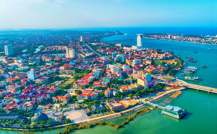 Quảng Bình lấy ý kiến cử tri về phương án sáp nhập với Quảng Trị- Ảnh 1. Quảng Bình lấy ý kiến cử tri về phương án sáp nhập với Quảng Trị- Ảnh 1.